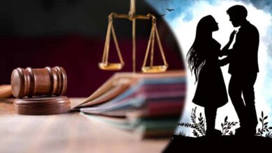 21 साल बड़े पति से नहीं निभा पाई रिश्ता, 19 साल की पत्नी को कोर्ट ने प्रेमी के साथ रहने की दी अनुमति 21 साल बड़े पति से नहीं निभा पाई रिश्ता, 19 साल की पत्नी को कोर्ट ने प्रेमी के साथ रहने की दी अनुमति