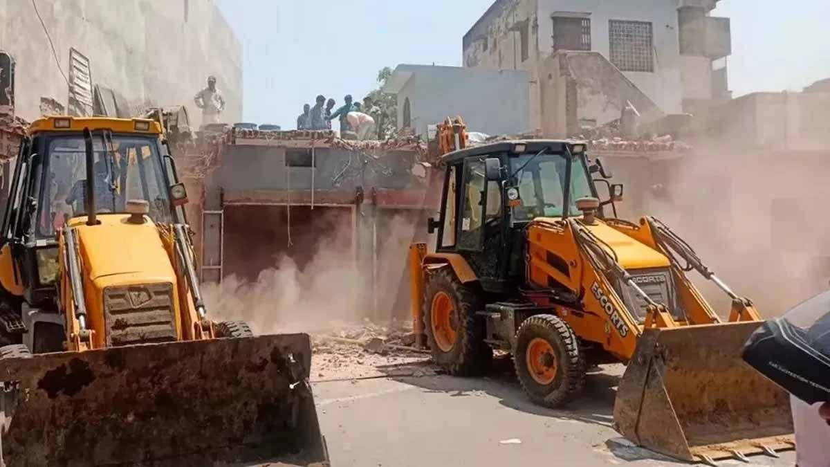 मोतिहारी में पुलिस का बड़ा एक्शन,150 अपराधियों के घरों पर कुर्की-जब्ती