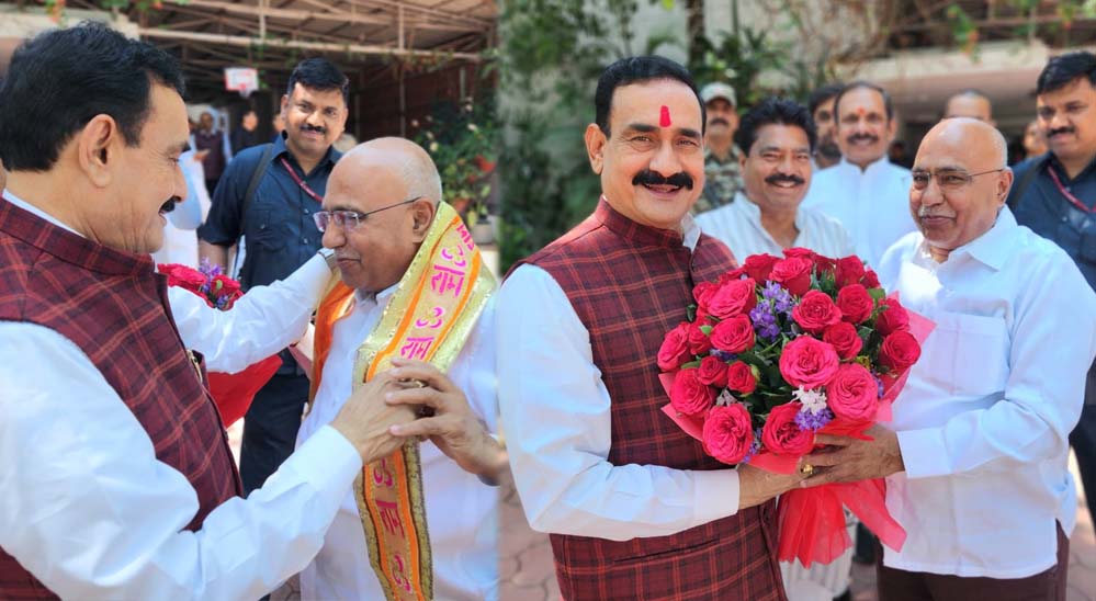 दतिया उपचुनाव पर बढ़ी सरगर्मी, हाईकोर्ट में सुनवाई 15 अप्रैल तक टली, BJP नेताओं की बंद कमरे में बैठक दतिया उपचुनाव पर बढ़ी सरगर्मी, हाईकोर्ट में सुनवाई 15 अप्रैल तक टली, BJP नेताओं की बंद कमरे में बैठक