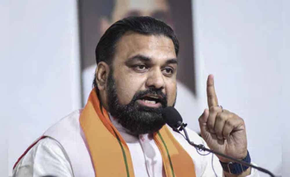 बिहार में सरकारी जमीन अतिक्रमण पर सख्ती, बुलडोजर कार्रवाई के संकेत बिहार में सरकारी जमीन अतिक्रमण पर सख्ती, बुलडोजर कार्रवाई के संकेत