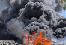 गाजियाबाद में भीषण आग: 125 झुग्गियां जलकर राख, सिलेंडर धमाकों से दहला इलाका