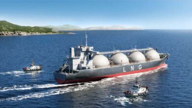 रूस द्वारा 40% सस्ती LNG से भारत में एनर्जी कॉस्ट और महंगाई में कमी आ सकती