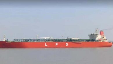 अब देश में नहीं होगी LPG की किल्लत! 15,400 टन रसोई गैस लेकर मुंबई पहुंचा ‘ग्रीन आशा’ टैंकर