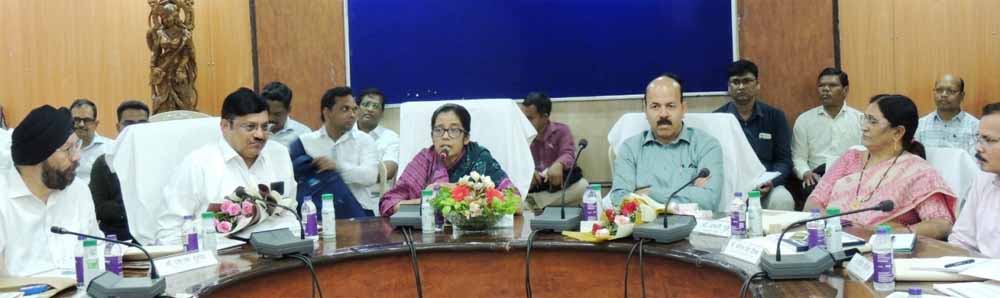 हरित खाद, नीली-हरी शैवाल और जैव उर्वरकों पर जोर दिया कृषि उत्पादन आयुक्त  शहला निगार ने