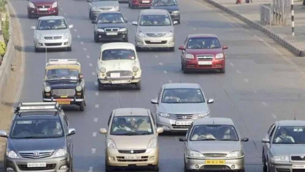 Bhagalpur में 1 लाख से ज्यादा वाहन पॉल्यूशन फेल: अब बिना HSRP नहीं मिलेगा सर्टिफिकेट