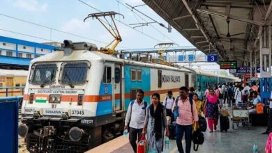 महाराष्ट्र से बंगाल तक 11 स्पेशल ट्रेनें, 1.5 लाख यात्रियों को कंफर्म सीट की बड़ी राहत महाराष्ट्र से बंगाल तक 11 स्पेशल ट्रेनें, 1.5 लाख यात्रियों को कंफर्म सीट की बड़ी राहत