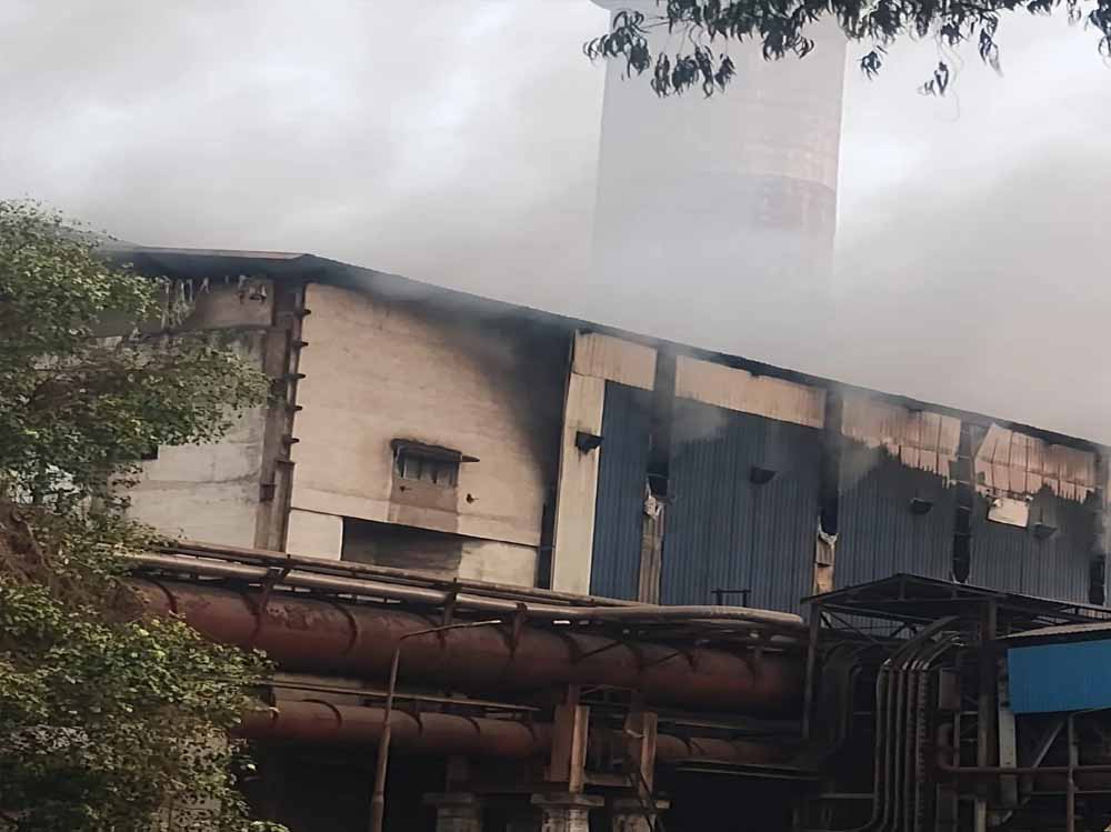 भिलाई स्टील प्लांट में बड़ा हादसा: टर्बाइन ब्लास्ट से 8 मजदूर घायल, कर्मचारियों में मचा हड़कंप