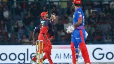 बेंगलुरु के गेंदबाजों का कहर, दिल्ली की टीम 75 रनों पर ढेर