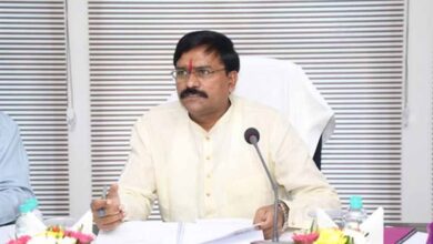 स्थानीय बोलियों के संरक्षण के लिए गठित करें “सृजन पीठ”: राज्य मंत्री लोधी स्थानीय बोलियों के संरक्षण के लिए गठित करें “सृजन पीठ”: राज्य मंत्री लोधी