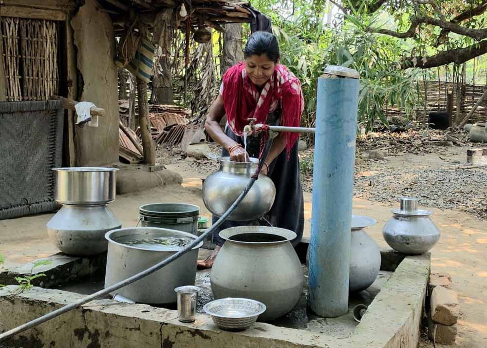 जहॉ था डर और प्यास वहाँ अब विकास: लखपाल बना नई उम्मीद की मिसाल