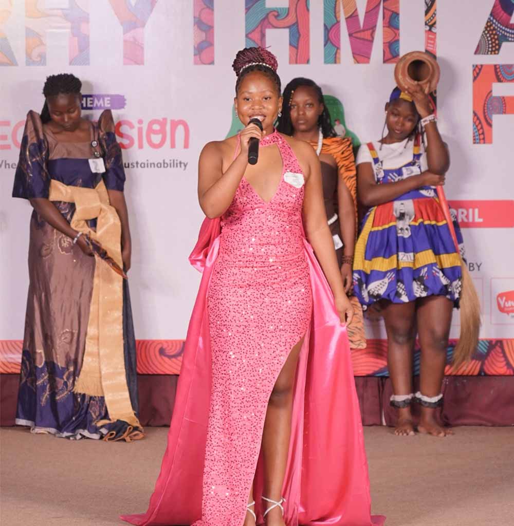 रबीन्द्रनाथ टैगोर विश्वविद्यालय में ‘अफ्रो फेस्ट’ की धूम, लगातार तीसरे साल भव्य आयोजन रबीन्द्रनाथ टैगोर विश्वविद्यालय में ‘अफ्रो फेस्ट’ की धूम, लगातार तीसरे साल भव्य आयोजन