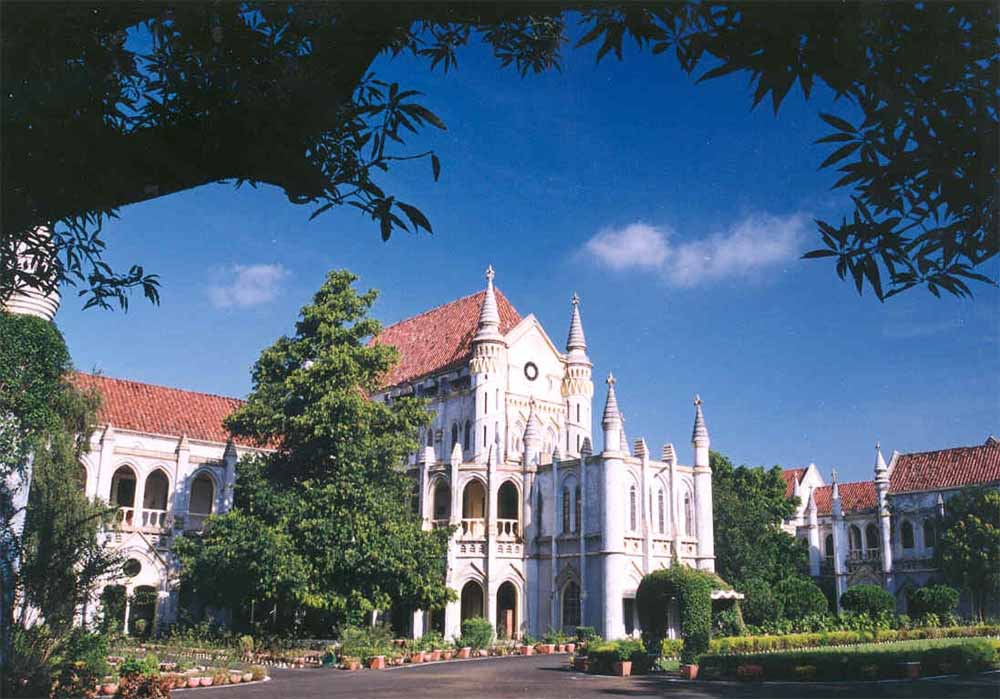 आंगनबाड़ी कार्यकर्ताओं को राहत: मानदेय कटौती का एरियर्स चुकाने का MP हाई कोर्ट का आदेश