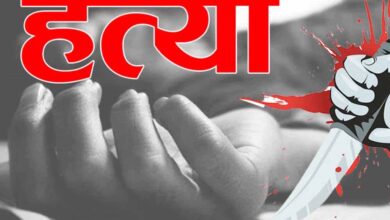 पत्नी का सिर काटा और गांव में घूमा, चरित्र पर शंका करने पर पति बना कसाई