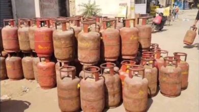 अब तक 2932 स्थानों पर हुई जाँच, 4400 गैस सिलेण्डर किये गये जब्त अब तक 2932 स्थानों पर हुई जाँच, 4400 गैस सिलेण्डर किये गये जब्त