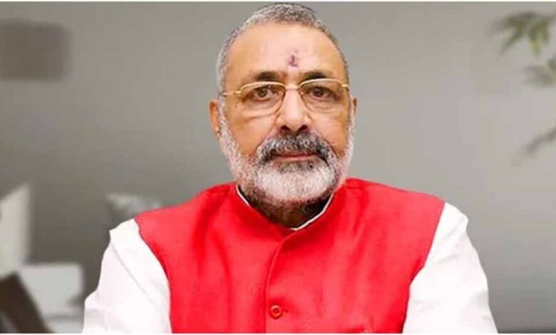 संसद में विवादित बयान: गिरिराज सिंह का आरोप—‘राहुल गांधी LoP की तरह नहीं, पाकिस्तान की भाषा बोल रहे थे’