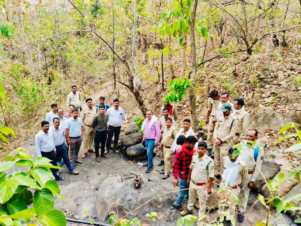 देवखोल में अवैध कोयला खनन पर बड़ी कार्रवाई, 6 टन से अधिक कोयला जब्त