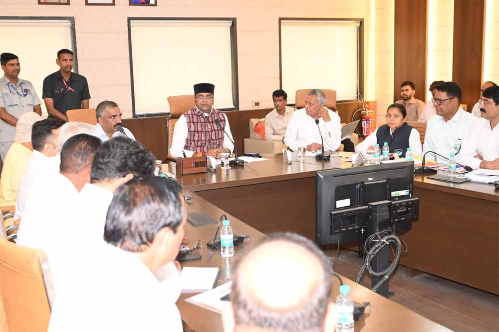 समर कैंप आरोह-2026 नए स्वरूप में होंगे : मंत्री सारंग समर कैंप आरोह-2026 नए स्वरूप में होंगे : मंत्री सारंग