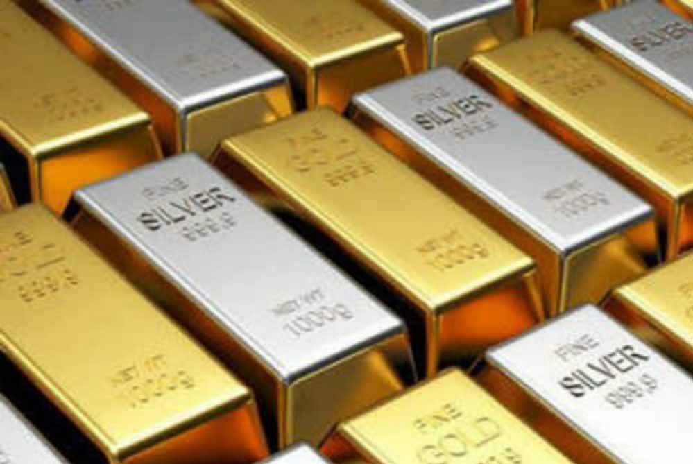 हाई से अब भी ₹2.06 लाख सस्ती चांदी, सोना ₹53,000 टूटा, जानें ताजे भाव हाई से अब भी ₹2.06 लाख सस्ती चांदी, सोना ₹53,000 टूटा, जानें ताजे भाव