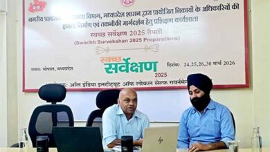 स्वच्छता के सारथियों के स्वास्थ्य और सम्मान को समर्पित स्वच्छता स्वाभिमान कार्यशाला