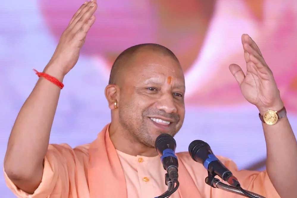 आधी आबादी’के हक की लड़ाई में शामिल होंगे सीएम योगी