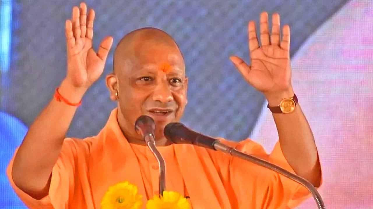 मुख्यमंत्री ने किया निर्माणाधीन डोमिनगढ़ बंधा फोरलेन सड़क और डोमिनगढ़ रेल उपरिगामी पुल का निरीक्षण