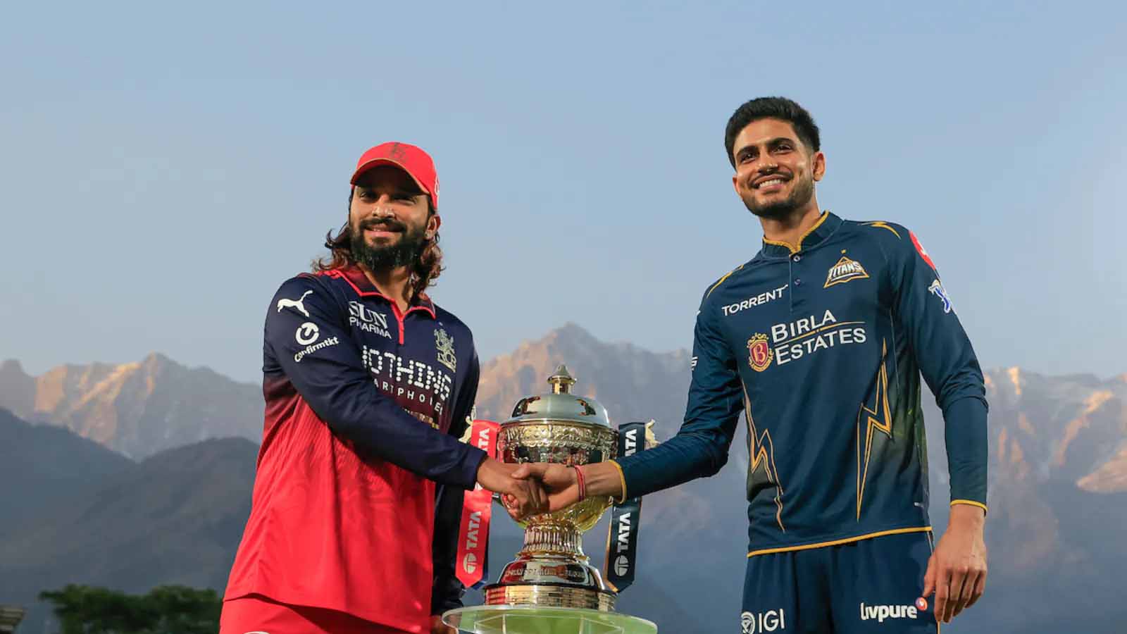 IPL 2026 Final: शुभमन गिल बनाम रजत पाटीदार, अहमदाबाद में खिताबी जंग आज IPL 2026 Final: शुभमन गिल बनाम रजत पाटीदार, अहमदाबाद में खिताबी जंग आज