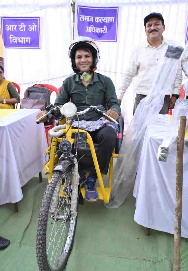 सपनों को मिले पहिए: भीमा मारकंडे की ‘बैसाखी’ से ‘आत्मनिर्भरता’ तक की प्रेरक यात्रा