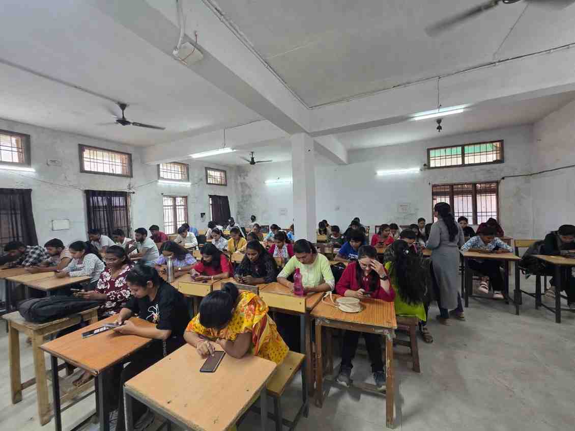 AI और अत्याधुनिक कौशल से सुसज्जित होंगे युवा,जिला प्रशासन की पहल से खुलेगा अत्याधुनिक तकनीक और स्वरोजगार का मार्ग AI और अत्याधुनिक कौशल से सुसज्जित होंगे युवा,जिला प्रशासन की पहल से खुलेगा अत्याधुनिक तकनीक और स्वरोजगार का मार्ग