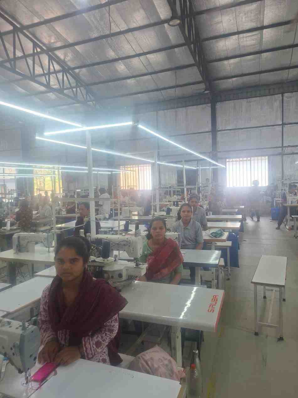 पुनर्वास से आत्मनिर्भरता की ओर : बीजापुर की महिलाओं के सपनों को मिल रहे नए पंख