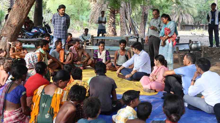 लाल आतंक से विकास की ओर बढ़ता दारेली,चार दशक बाद पहली बार गांव पहुंचा प्रशासन,जनगणना कार्य संपन्न