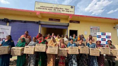 मुख्यमंत्री विष्णु देव साय की घोषणा का त्वरित असर: कोसरंगी की दीदियों को मिली 50 निःशुल्क सिलाई मशीनें