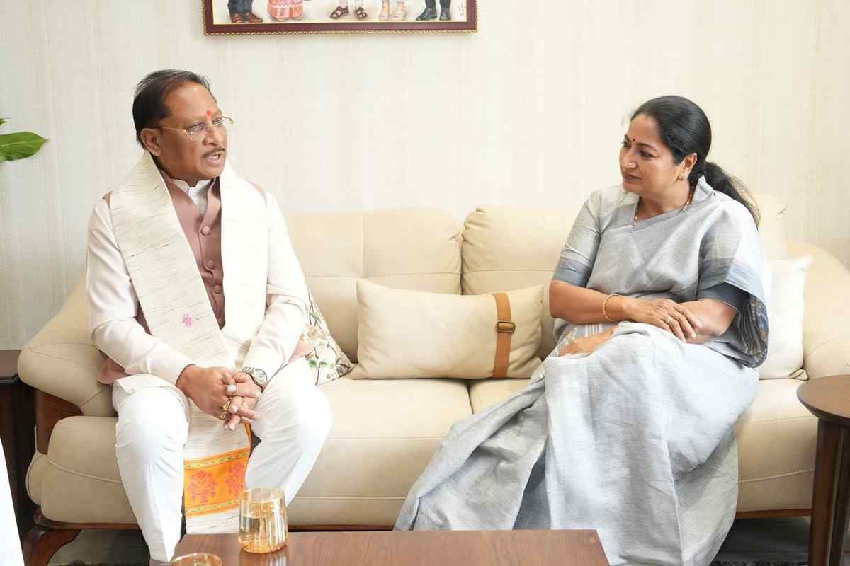 नई दिल्ली में मुख्यमंत्री विष्णु देव साय ने दिल्ली की मुख्यमंत्री रेखा गुप्ता से की सौजन्य भेंट नई दिल्ली में मुख्यमंत्री विष्णु देव साय ने दिल्ली की मुख्यमंत्री रेखा गुप्ता से की सौजन्य भेंट