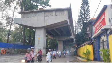रांची में कांटाटोली-सिरमटोली कनेक्टिंग फ्लाईओवर निर्माण धीमा, भू-अर्जन बनी बाधा रांची में कांटाटोली-सिरमटोली कनेक्टिंग फ्लाईओवर निर्माण धीमा, भू-अर्जन बनी बाधा