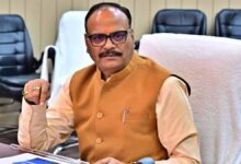 यूपी स्वास्थ्य विभाग में बड़ा एक्शन, 5 डॉक्टर बर्खास्त, 16 अधिकारियों पर गिरी गाज