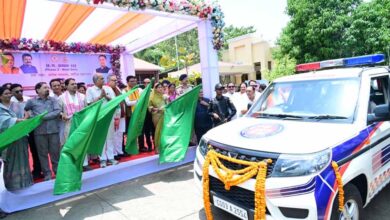 सुरक्षित छत्तीसगढ़ की ओर कदमः ‘नेक्स्ट जेन सीजी डायल-112’ के आधुनिक वाहनों को हरी झंडी