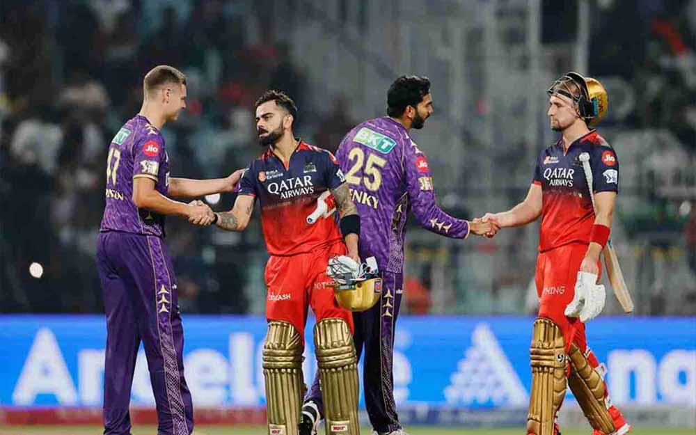 आरसीबी बनाम केकेआर मुकाबला, प्लेऑफ की रेस में बड़ा मैच आरसीबी बनाम केकेआर मुकाबला, प्लेऑफ की रेस में बड़ा मैच