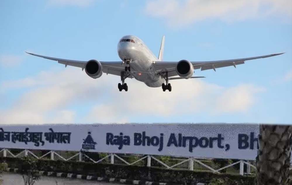 भोपाल से बढ़ेगी हवाई कनेक्टिविटी: श्रीनगर, चेन्नई और केरल के लिए जल्द शुरू हो सकती हैं फ्लाइट्स भोपाल से बढ़ेगी हवाई कनेक्टिविटी: श्रीनगर, चेन्नई और केरल के लिए जल्द शुरू हो सकती हैं फ्लाइट्स