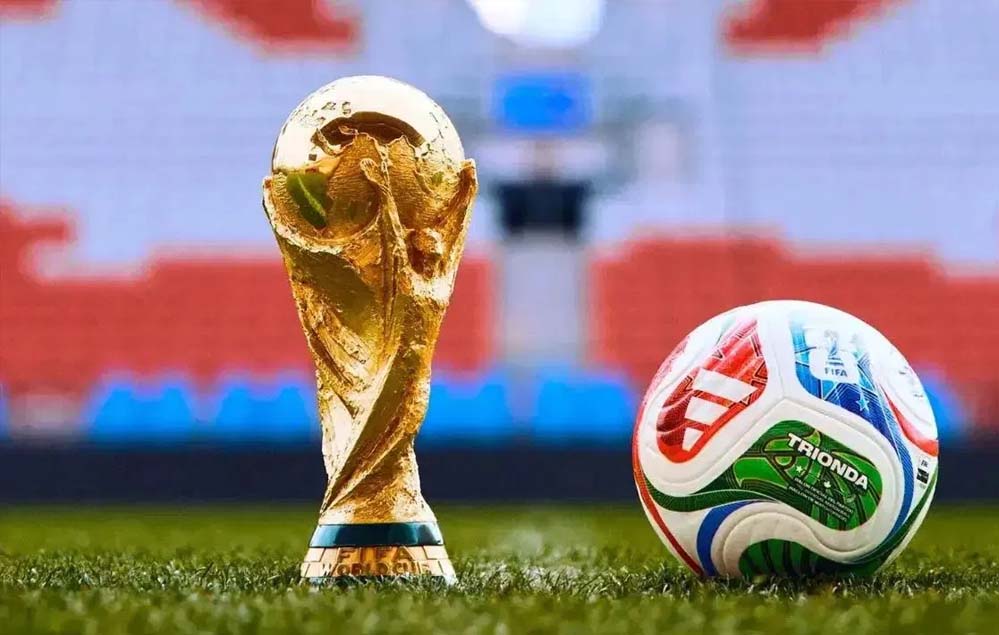 FIFA World Cup पर संकट: भारत-चीन विवाद में फंसा टेलीकास्ट, अब कहां देखेंगे मैच? FIFA World Cup पर संकट: भारत-चीन विवाद में फंसा टेलीकास्ट, अब कहां देखेंगे मैच?