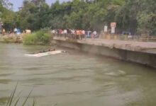 कानपुर में बड़ा हादसा: यात्रियों से भरी बस नहर में गिरी, कई घायल