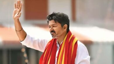 फ्लोर टेस्ट से पहले थलापति विजय को बड़ा झटका! DMDK ने समर्थन देने से किया इनकार फ्लोर टेस्ट से पहले थलापति विजय को बड़ा झटका! DMDK ने समर्थन देने से किया इनकार