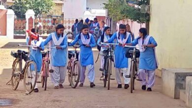 बिहार बालिका साइकिल योजना में बदलाव, साइकिल पर लगेगा नया स्लोगन और मोनोग्राम बिहार बालिका साइकिल योजना में बदलाव, साइकिल पर लगेगा नया स्लोगन और मोनोग्राम
