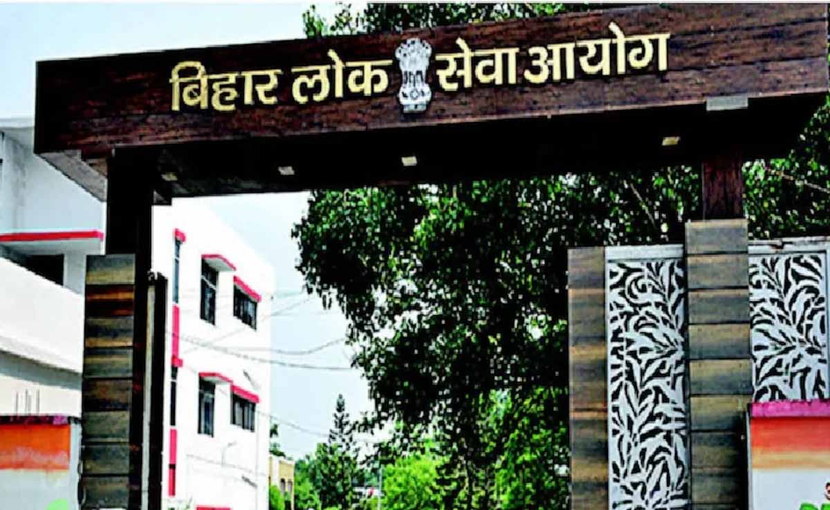 BPSC TRE-3 रिजल्ट: पटना हाईकोर्ट आदेश के बाद 10 अभ्यर्थी सफल घोषित BPSC TRE-3 रिजल्ट: पटना हाईकोर्ट आदेश के बाद 10 अभ्यर्थी सफल घोषित