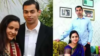 अखिलेश से अपर्णा की बंद कमरे में लंबी बातचीत, बाहर इंतजार करता रहा पूरा परिवार अखिलेश से अपर्णा की बंद कमरे में लंबी बातचीत, बाहर इंतजार करता रहा पूरा परिवार