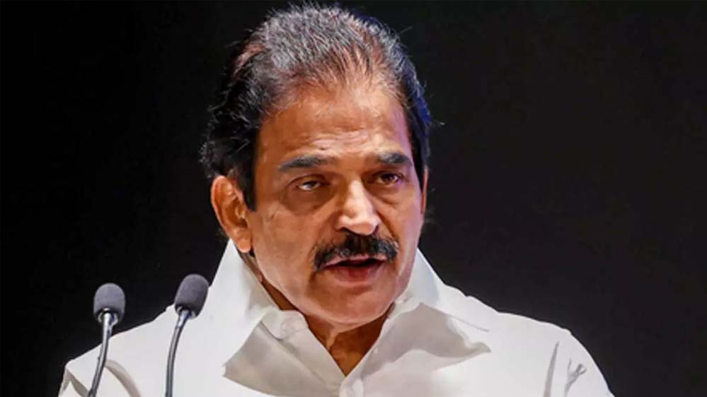 सतीशन को CM बनाने की चर्चा पर कांग्रेस में घमासान, वेणुगोपाल चुप तो चेन्निथला नाराज सतीशन को CM बनाने की चर्चा पर कांग्रेस में घमासान, वेणुगोपाल चुप तो चेन्निथला नाराज