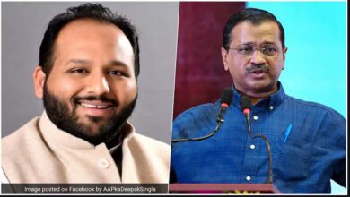 AAP नेता दीपक सिंगला गिरफ्तार, बैंक फ्रॉड केस में ED का बड़ा एक्शन; आतिशी ने उठाया गोवा कनेक्शन AAP नेता दीपक सिंगला गिरफ्तार, बैंक फ्रॉड केस में ED का बड़ा एक्शन; आतिशी ने उठाया गोवा कनेक्शन