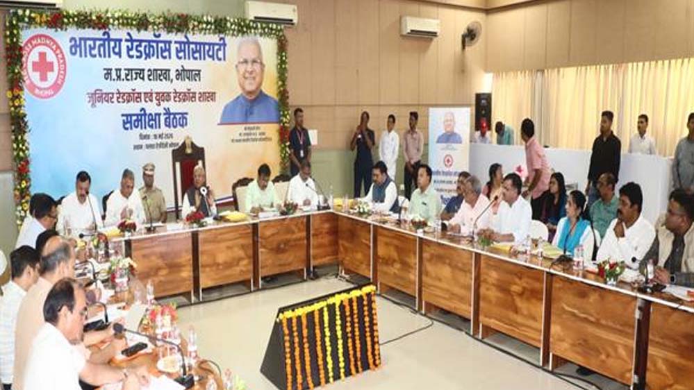 विद्यार्थियों को रेडक्रॉस के सिद्धांतों से करें संस्कारित: राज्यपाल पटेल विद्यार्थियों को रेडक्रॉस के सिद्धांतों से करें संस्कारित: राज्यपाल पटेल