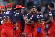 RCB ने रचा इतिहास, IPL प्लेऑफ में पहुंचने वाली पहली टीम बनी, पंजाब की लगातार छठी हार
