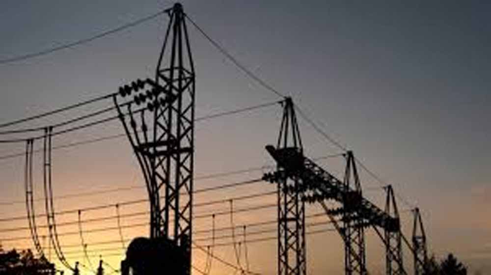 लखनऊ में बिजली संकट से हाहाकार, 40 हजार आबादी अंधेरे में रही, पानी की सप्लाई भी प्रभावित