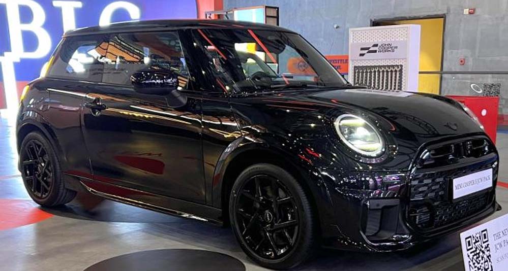 भारत में लॉन्च हुई MINI Cooper S JCW GP Inspired Edition, 58.90 लाख में मिलेगा दमदार स्पोर्टी लुक भारत में लॉन्च हुई MINI Cooper S JCW GP Inspired Edition, 58.90 लाख में मिलेगा दमदार स्पोर्टी लुक