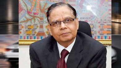 100 सिर्फ एक नंबर’, रुपये की गिरावट पर अरविंद पनगढ़िया का बड़ा बयान 100 सिर्फ एक नंबर’, रुपये की गिरावट पर अरविंद पनगढ़िया का बड़ा बयान